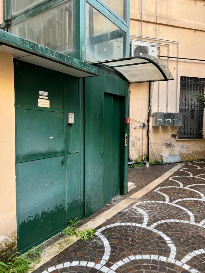 شقة Wanda House نابولي المظهر الخارجي الصورة